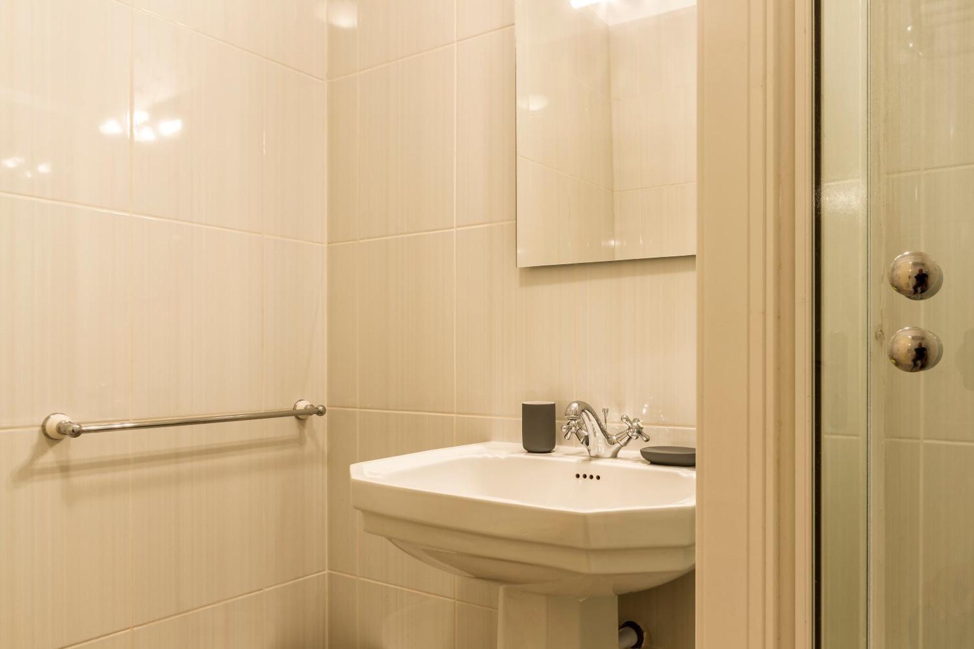 The Hoffy Beach Apartment Lagos Dış mekan fotoğraf