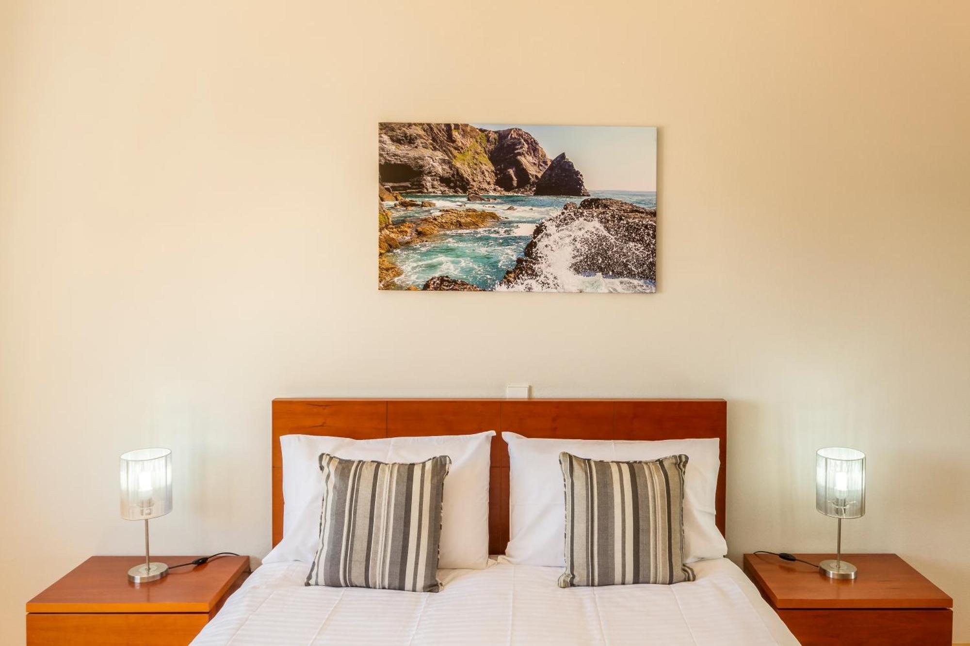 The Hoffy Beach Apartment Lagos Dış mekan fotoğraf