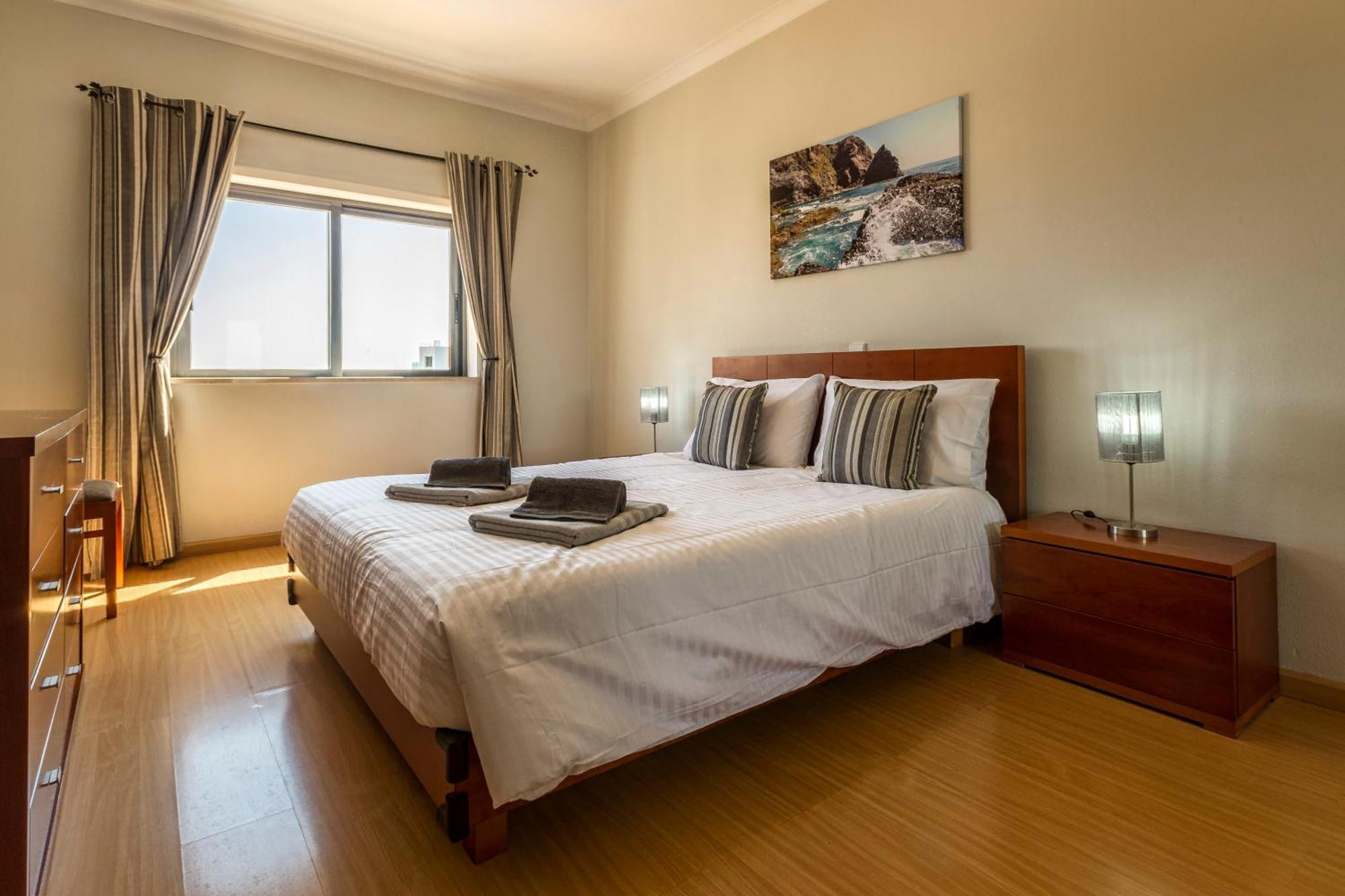 The Hoffy Beach Apartment Lagos Dış mekan fotoğraf