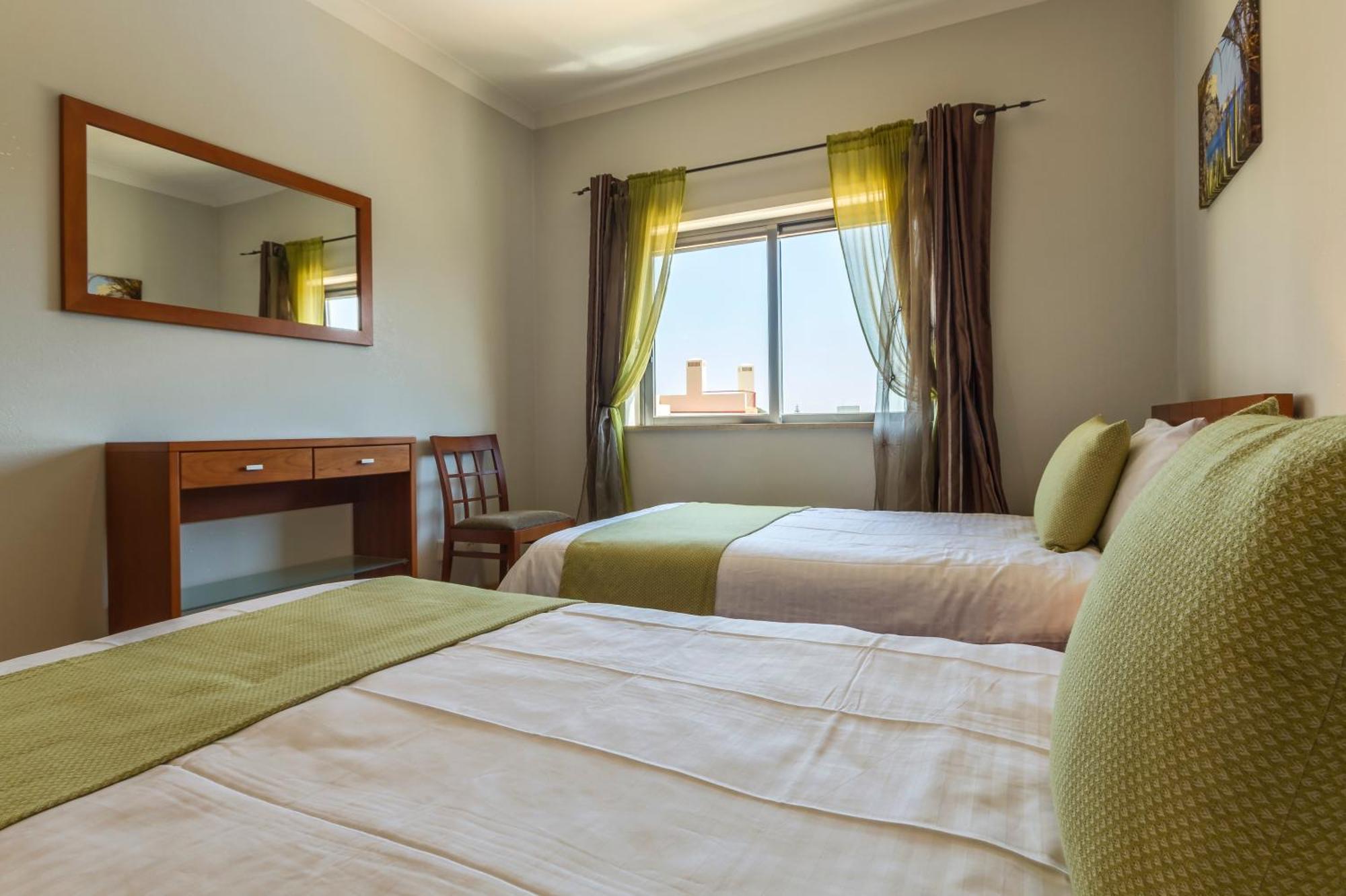 The Hoffy Beach Apartment Lagos Dış mekan fotoğraf