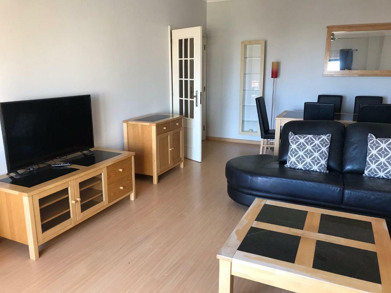 The Hoffy Beach Apartment Lagos Dış mekan fotoğraf