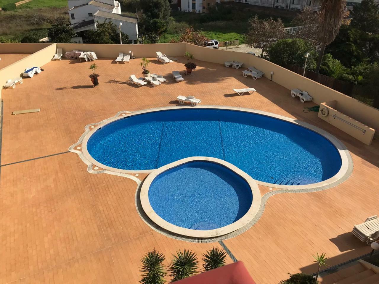 The Hoffy Beach Apartment Lagos Dış mekan fotoğraf
