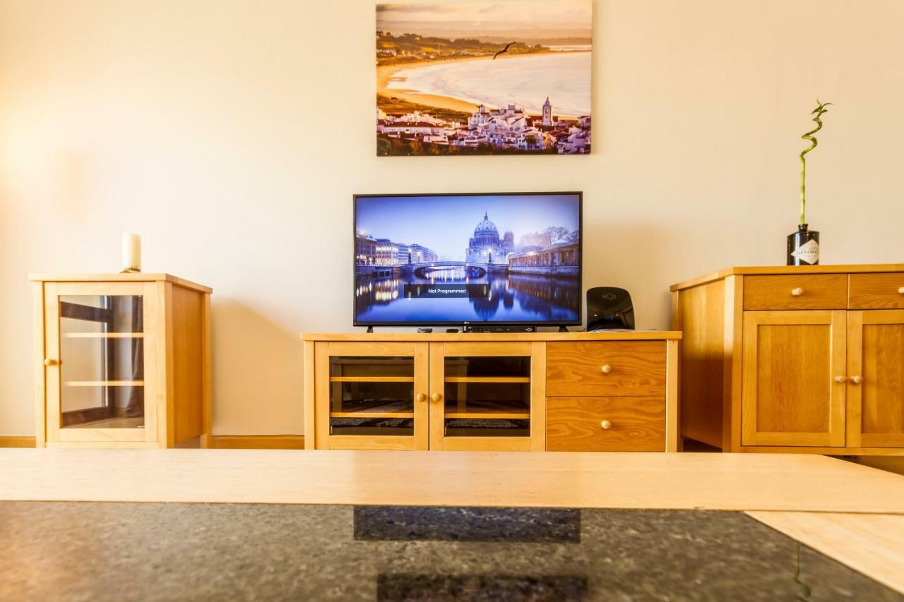 The Hoffy Beach Apartment Lagos Dış mekan fotoğraf